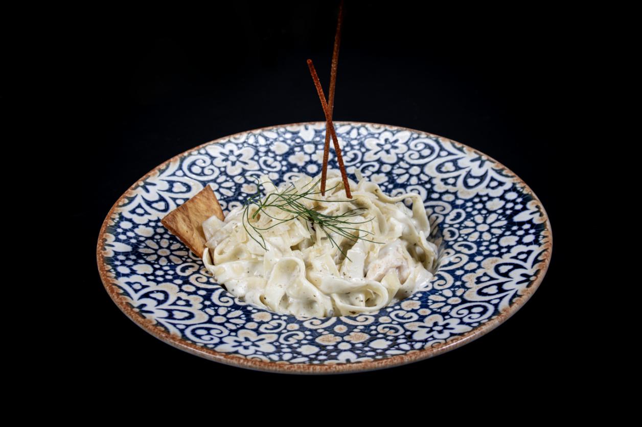 Fettuccine Alfredo